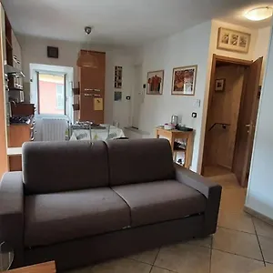 la-soffitta-sul-borgo.hotelitalianriviera.com/